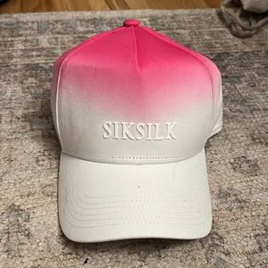 Siksilk hat